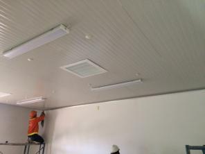 Ra quân lắp panel phòng sạch đầu năm