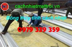 Vật liệu chống nóng mái tôn nhà xưởng _ bông thủy tinh có bạc Cách Nhiệt Mặt Trời